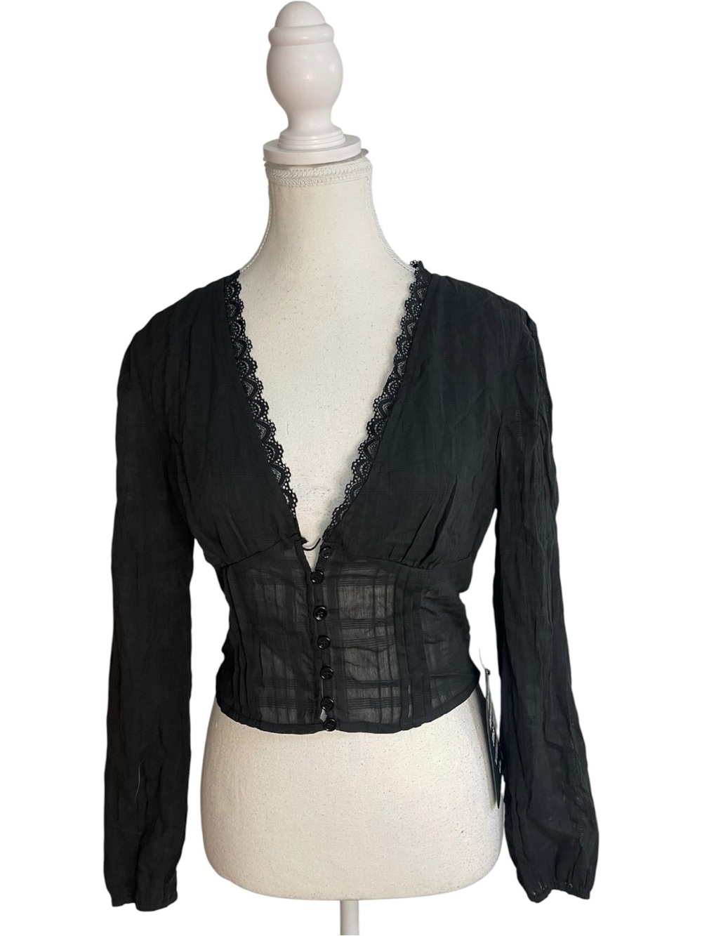 Lulus Keyra Button-Front Balloon Sleeve Crop Top Blouse Black